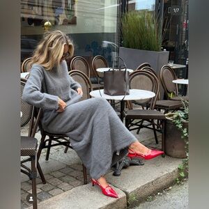 ❌SOLD❌ZARA VIRAL Red Kitten Heels Size 6.5(37)